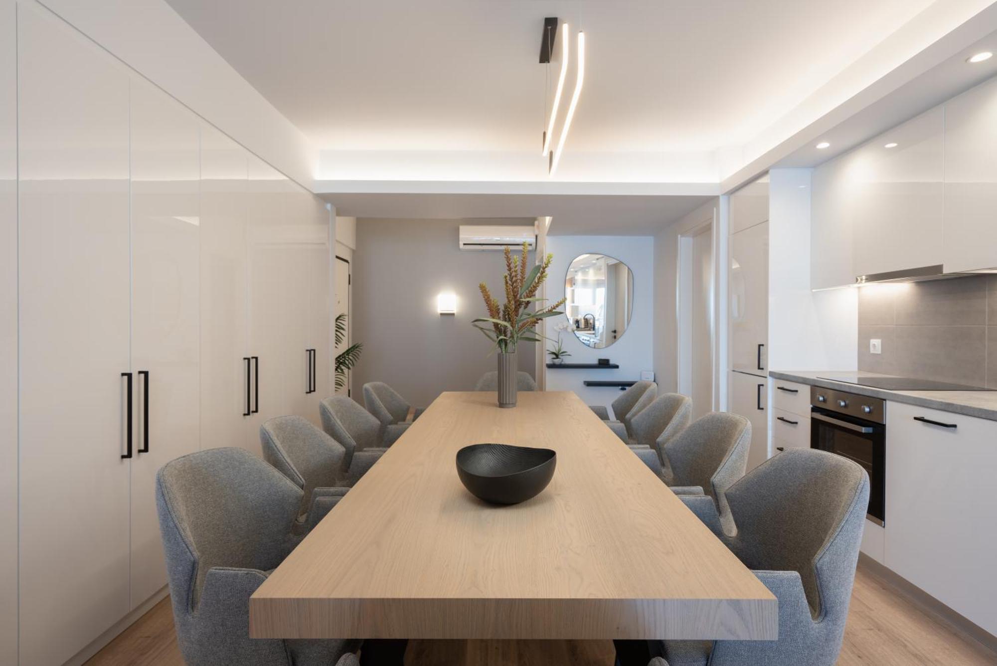 Luxury 4 Bedrooms Apartment Near Flisvos Marina Pireus Exteriör bild